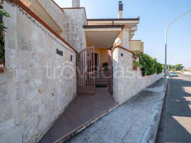 Villa Indipendente in vendita a Roccaforzata, Taranto