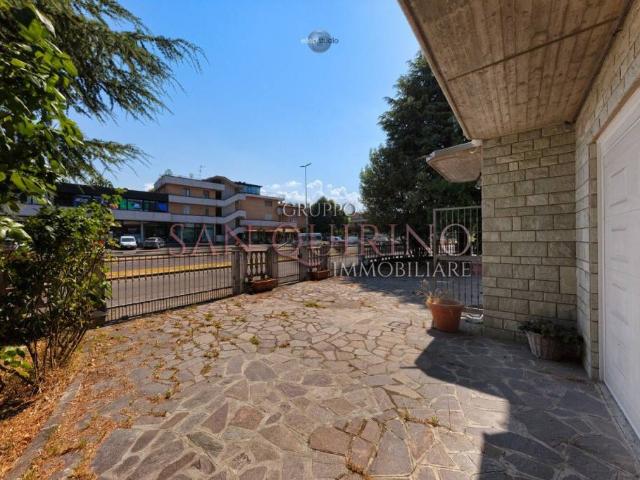Villa Indipendente in vendita a Unione dei comuni del Distretto Ceramico, Sassuolo