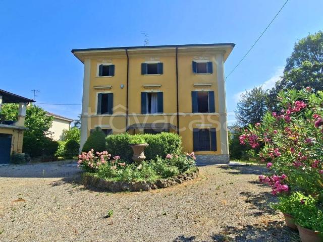 Villa Indipendente in vendita a Traversetolo, Reggio Emilia