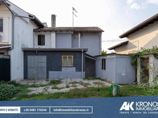 Villa Indipendente in vendita a Turriaco, Turriaco / Turiàc / Turjak