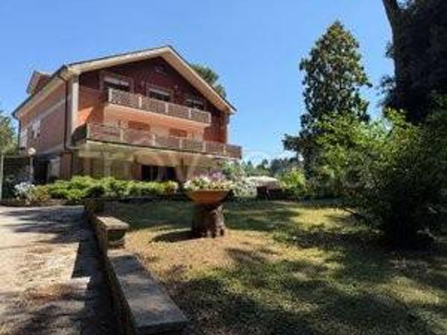 Villa Indipendente in vendita a Pian di Gerri, Velletri