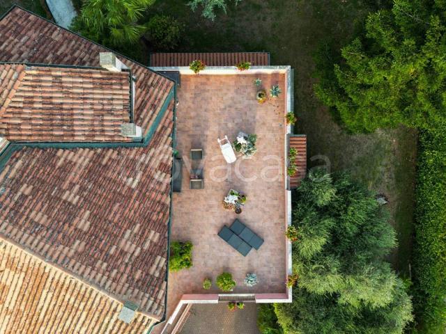Villa Indipendente in vendita a Santa Cristina, Verona