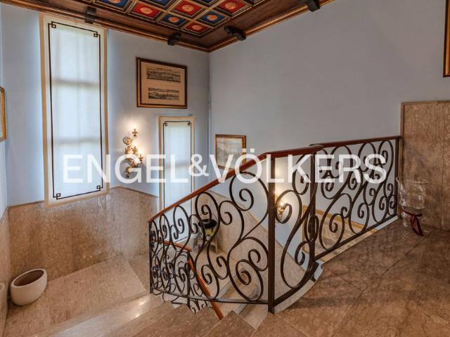Villa Indipendente in vendita a Nord-Ovest, Brenzone