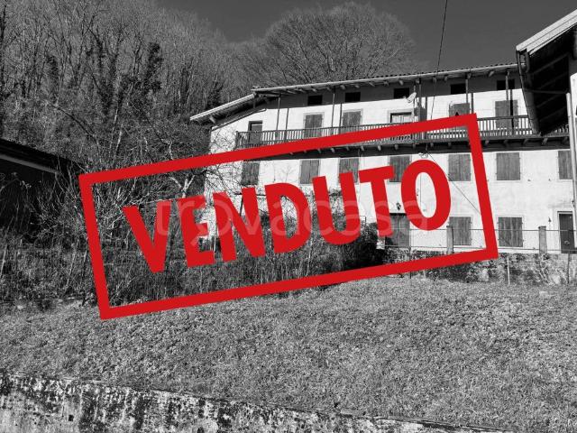 Villa Indipendente in vendita a Pielungo / Pielunc, Vito d'Asio / Vît