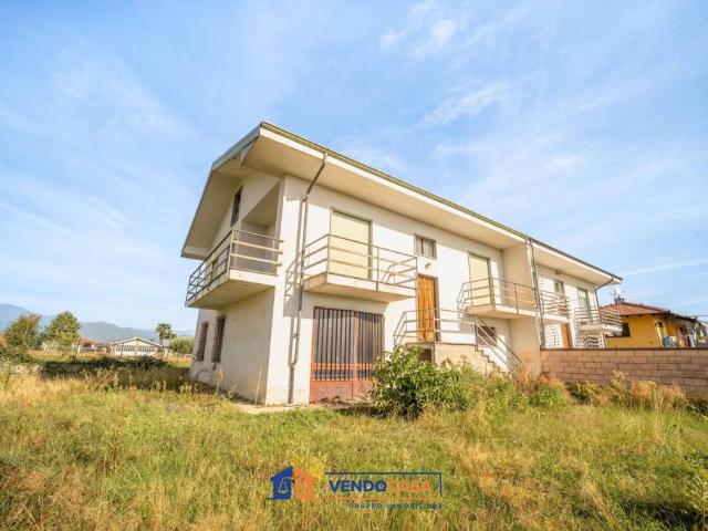 Villa Indipendente in vendita a Picotta, Bagnolo Piemonte