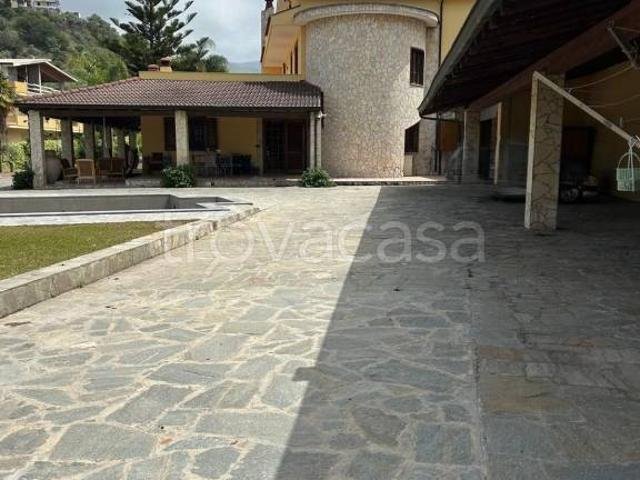 Villa Indipendente in vendita a Centineo, Barcellona Pozzo Di Gotto