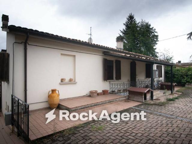 Villa Indipendente in vendita a Marche, Pesaro E Urbino