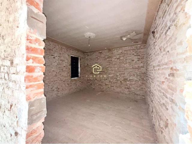 Villa Indipendente in vendita a Campolongo Maggiore, Veneto