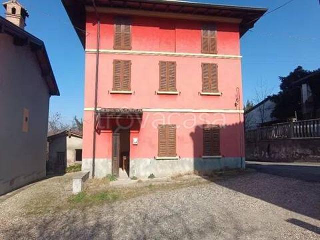 Villa Indipendente in vendita a Broni, Lombardia