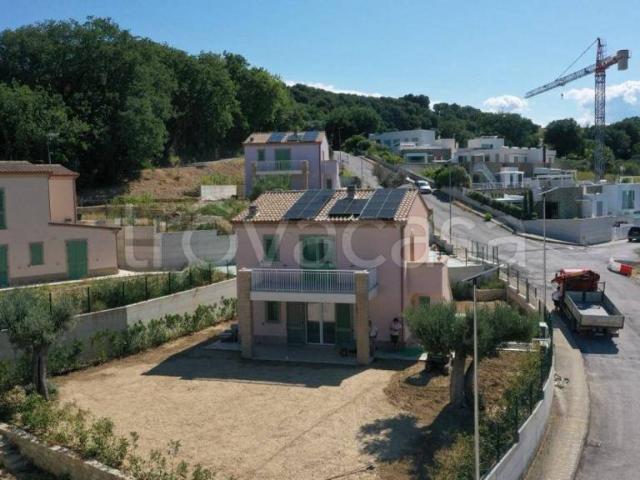 Villa Indipendente in vendita a Marche, Fermo