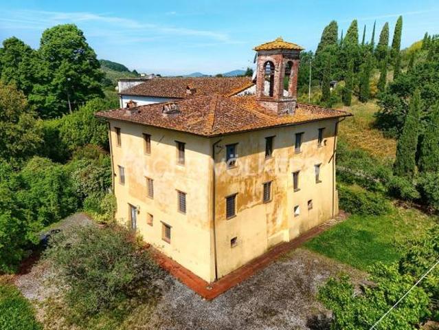 Villa Indipendente in vendita a San Colombano, Capannori