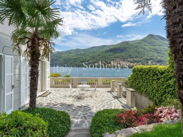 Villa Indipendente in vendita a Carate Urio, Lombardia