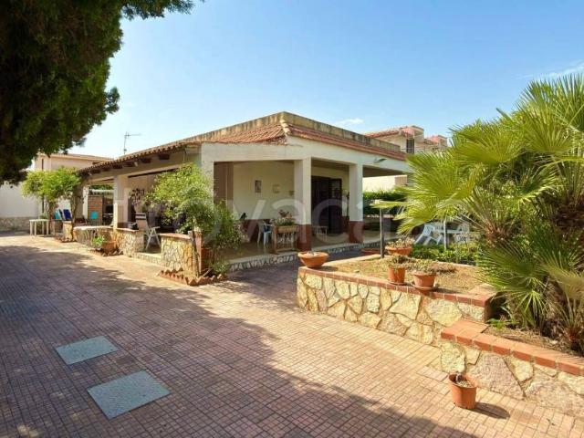 Villa Indipendente in vendita a Piraineto, Carini