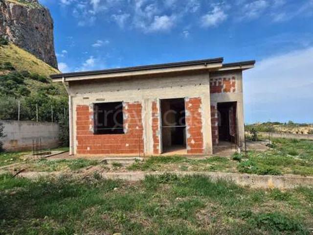 Villa Indipendente in vendita a Piraineto, Carini