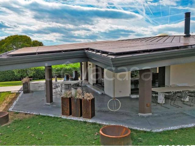 Villa Indipendente in vendita a Caselle di Altivole, Altivole