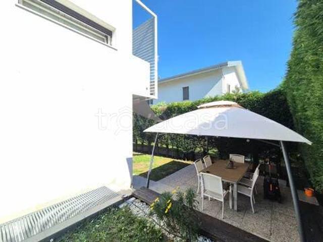 Villa Indipendente in vendita a Casier