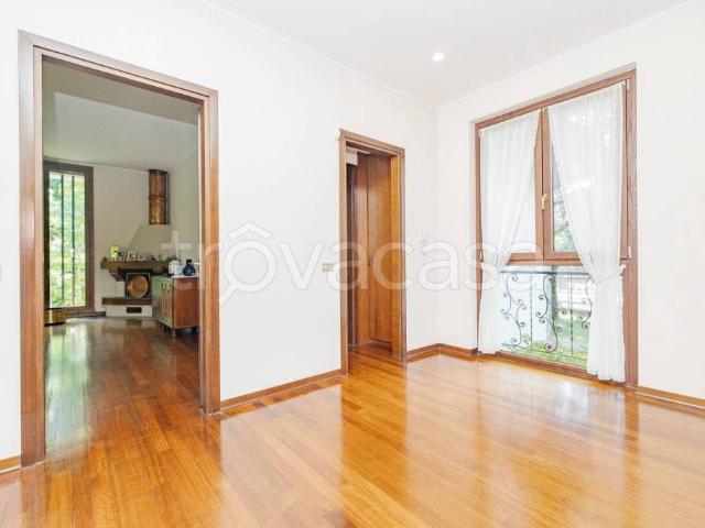 Villa Indipendente in vendita a Cassano D'adda, Lombardia