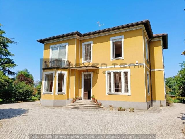 Villa Indipendente in vendita a Cassano D'adda, Lombardia
