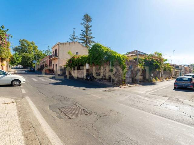 Villa Indipendente in vendita a San Giovanni Galermo-Trappeto-Cibali, Catania
