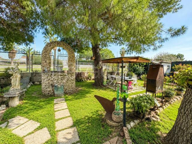 Villa Indipendente in vendita a Puglia, Foggia