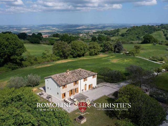 Villa Indipendente in vendita a Marche, Macerata