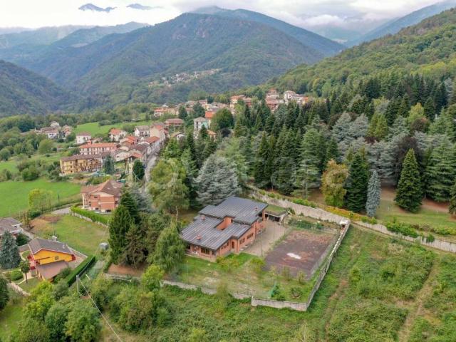 Villa Indipendente in vendita a Castagna, Piemonte