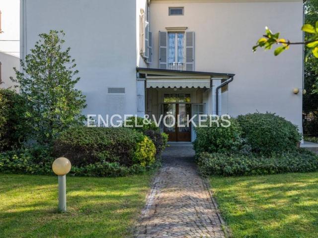 Villa Indipendente in vendita a Lemignano, Collecchio