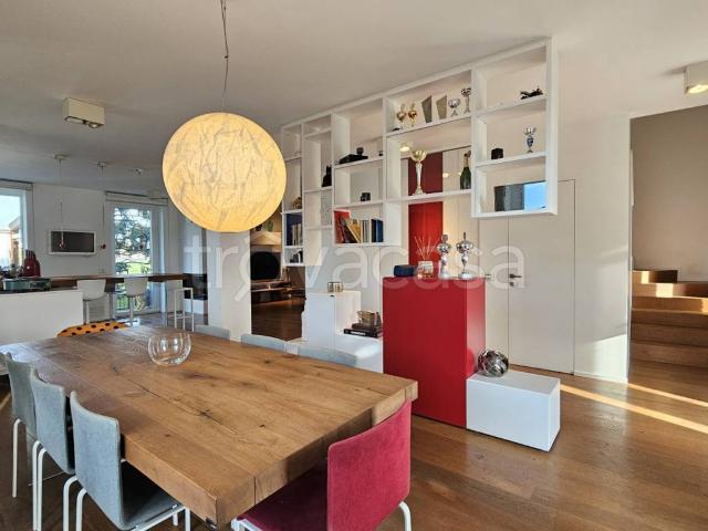 Villa Indipendente in vendita a Cologno Al Serio, Lombardia