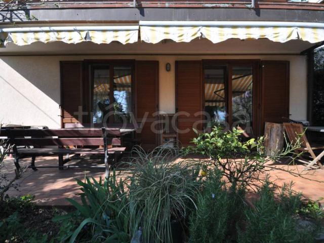 Villa Indipendente in vendita a Quarte, Comerio