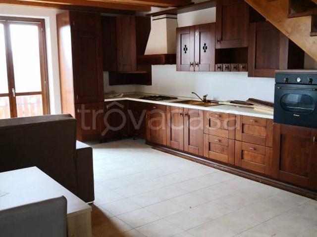 Villa Indipendente in vendita a Ola, Cornalba