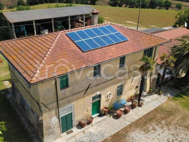 Villa Indipendente in vendita a Montecchio, Cortona