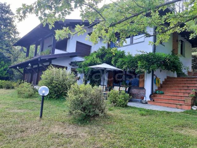 Villa Indipendente in vendita a Biazzeno, Dizzasco