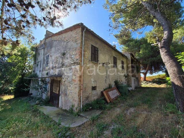 Villa Indipendente in vendita a San Michele, Marche