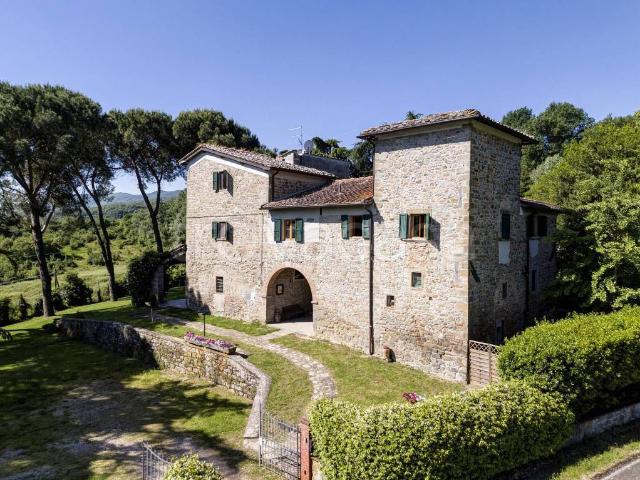 Villa Indipendente in vendita a Figline e Incisa Valdarno, Montegonzi