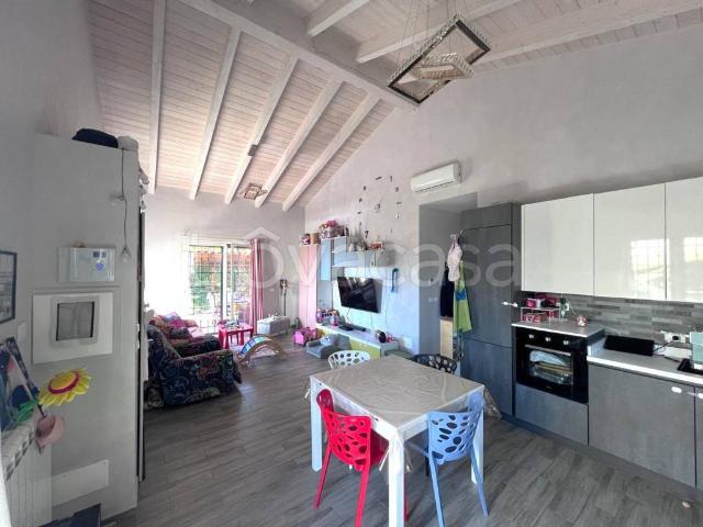 Villa Indipendente in vendita a Quarto del Carnale, Roma Capitale