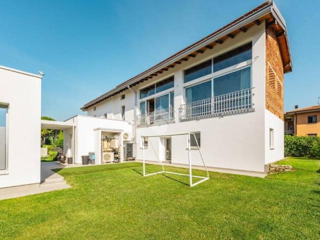 Villa Indipendente in vendita a Comunità montana della Valle Sabbia, Gavardo