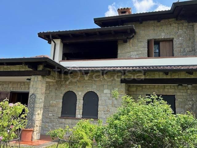 Villa Indipendente in vendita a Gazzola, Reggio Emilia