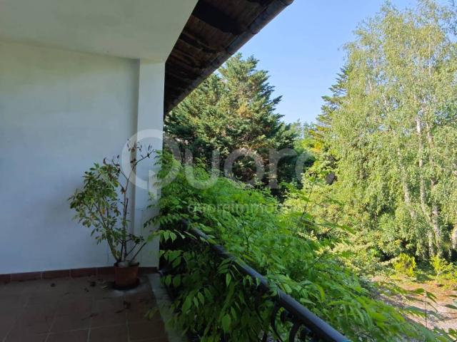 Villa Indipendente in vendita a Gemona Del Friuli, Friuli-Venezia Giulia