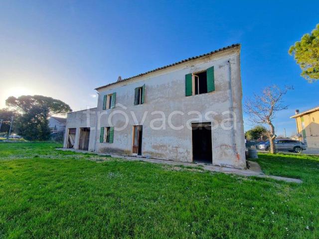 Villa Indipendente in vendita a Serra, Gradara