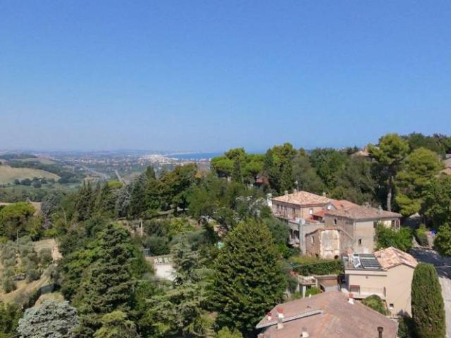 Villa Indipendente in vendita a Marche, Pesaro E Urbino