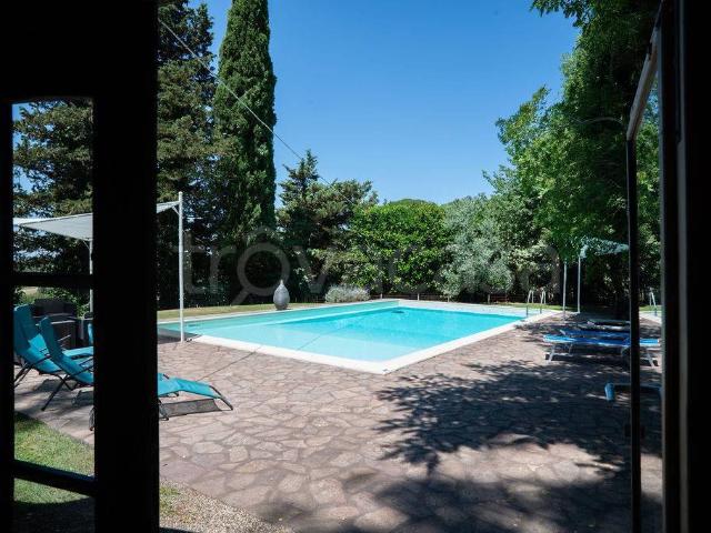 Villa Indipendente in vendita a Latera, Lazio
