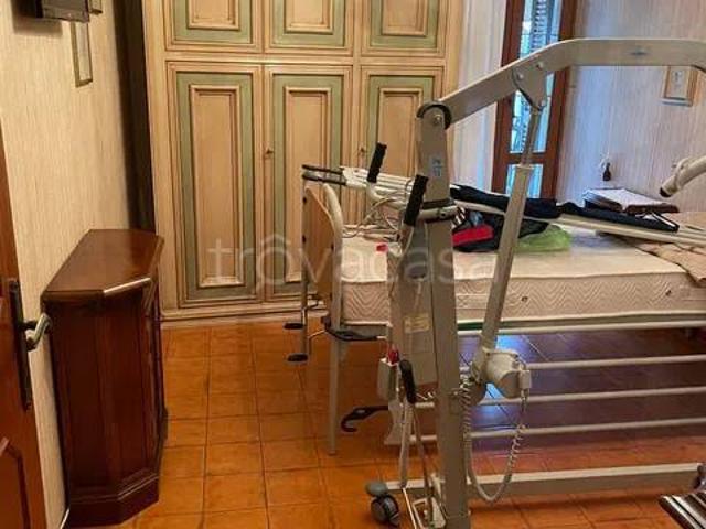 Villa Indipendente in vendita a Carrara, Toscana