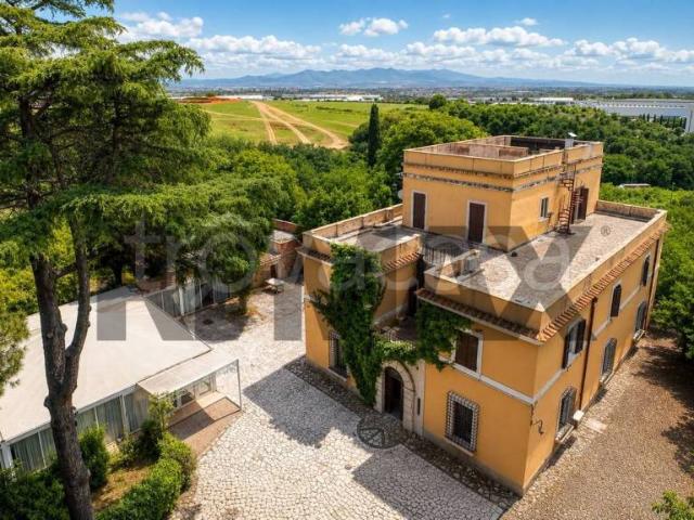 Villa Indipendente in vendita a Guidonia Montecelio, Roma Capitale