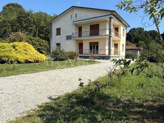 Villa Indipendente in vendita a ex Condenser, Ispra