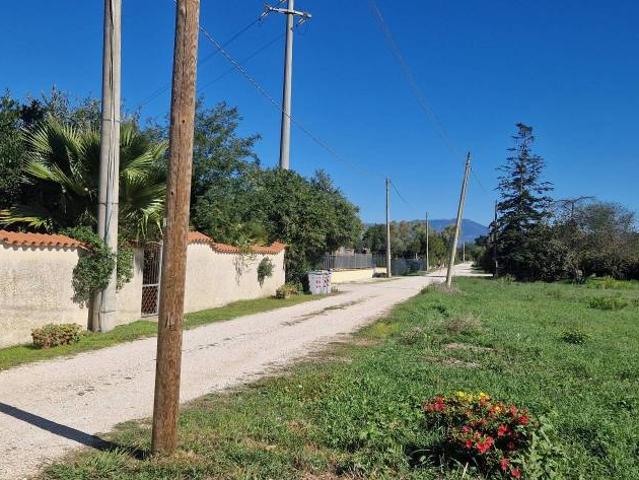 Villa Indipendente in vendita a Borgo Piave, Latina