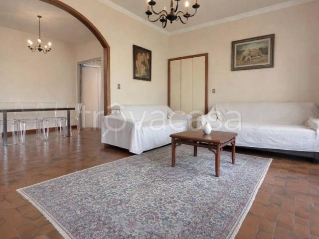 Villa Indipendente in vendita a Sant'Anna, Bagni Di Lucca Ponte