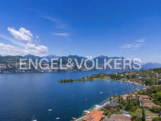 Villa Indipendente in vendita a Cassone, Malcesine