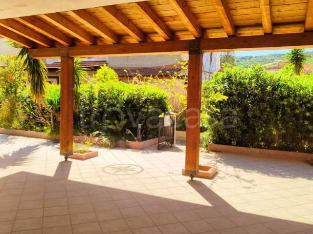 Villa Indipendente in vendita a Calabria, Cosenza