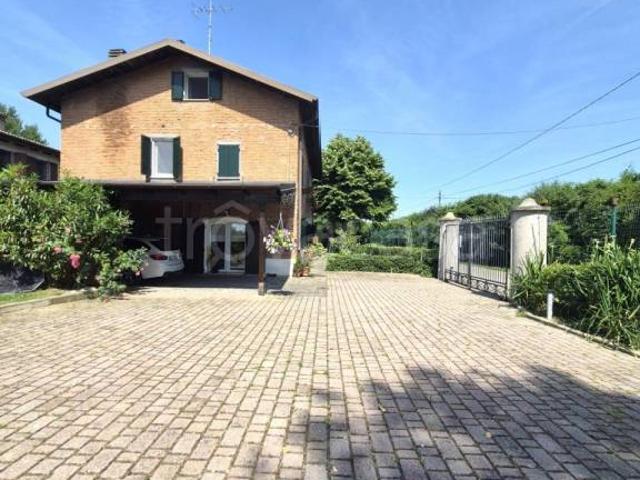 Villa Indipendente in vendita a Albareto, Modena