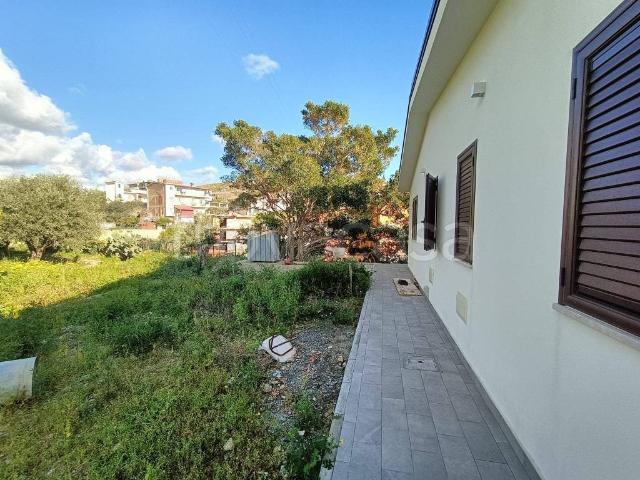 Villa Indipendente in vendita a Calabria, Reggio Calabria